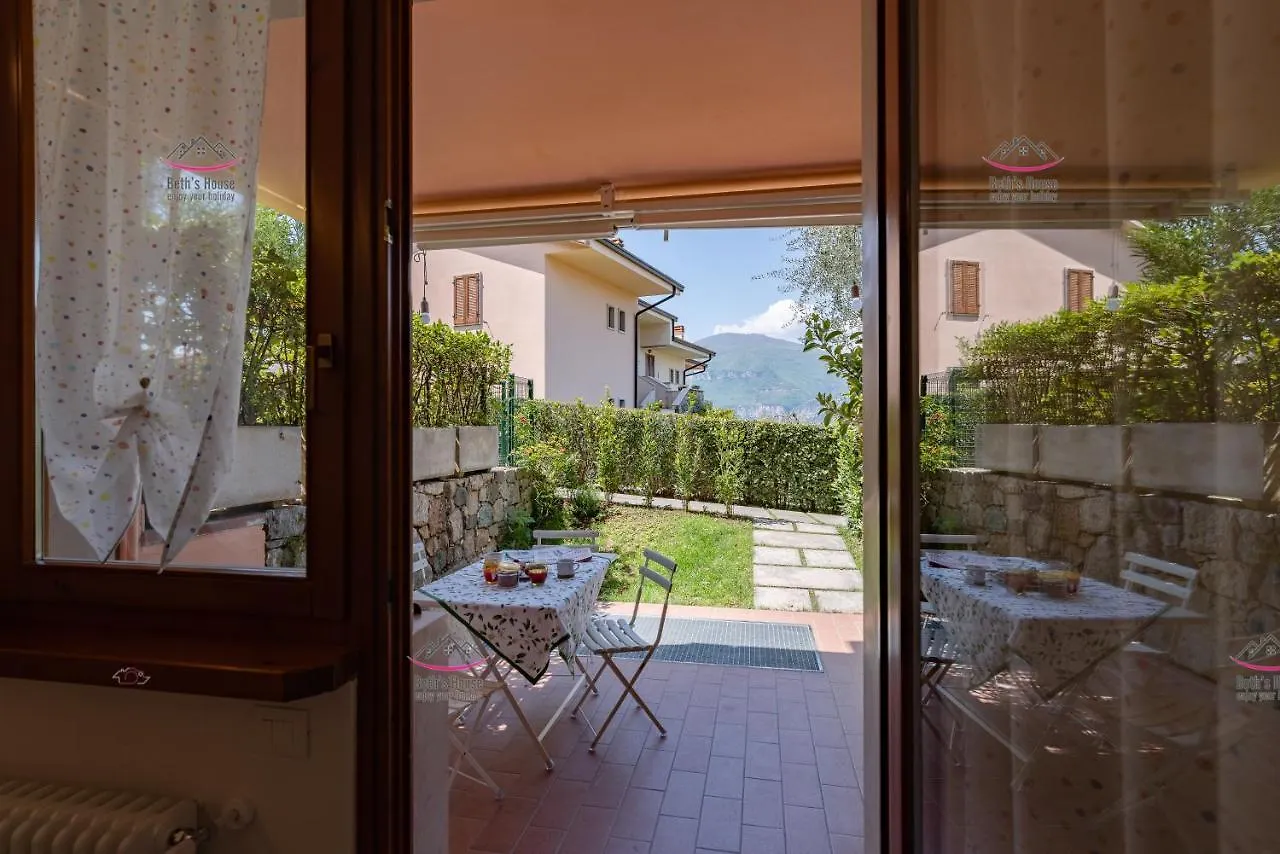 Garden Beth'S House Apartment Brenzone sul Garda