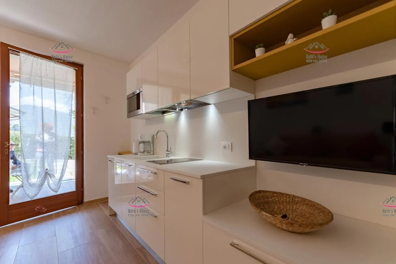 Garden Beth'S House Apartment Brenzone sul Garda